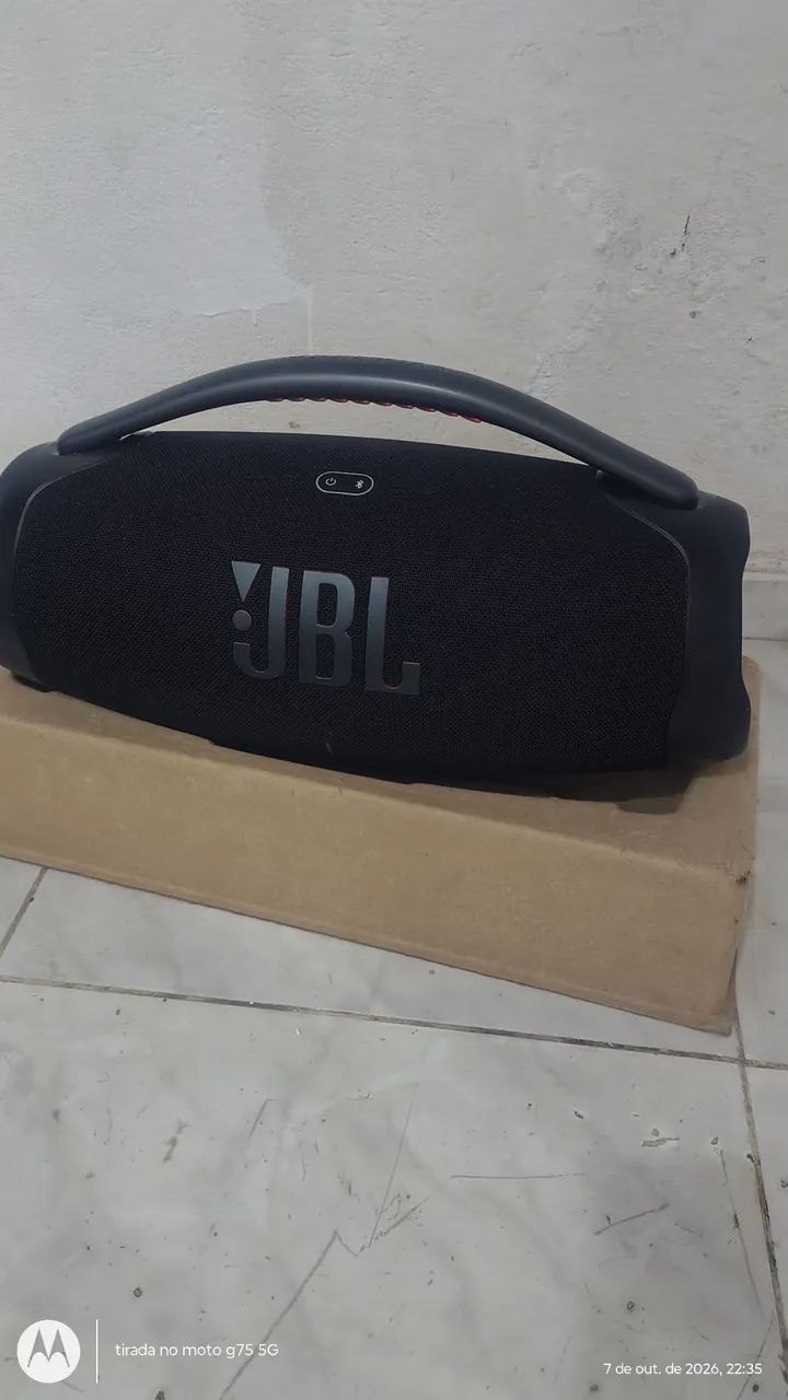 Caixa JBL bombox3