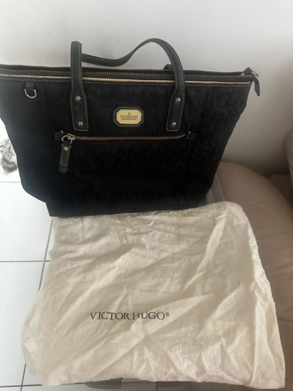 Bolsa Victor Hugo