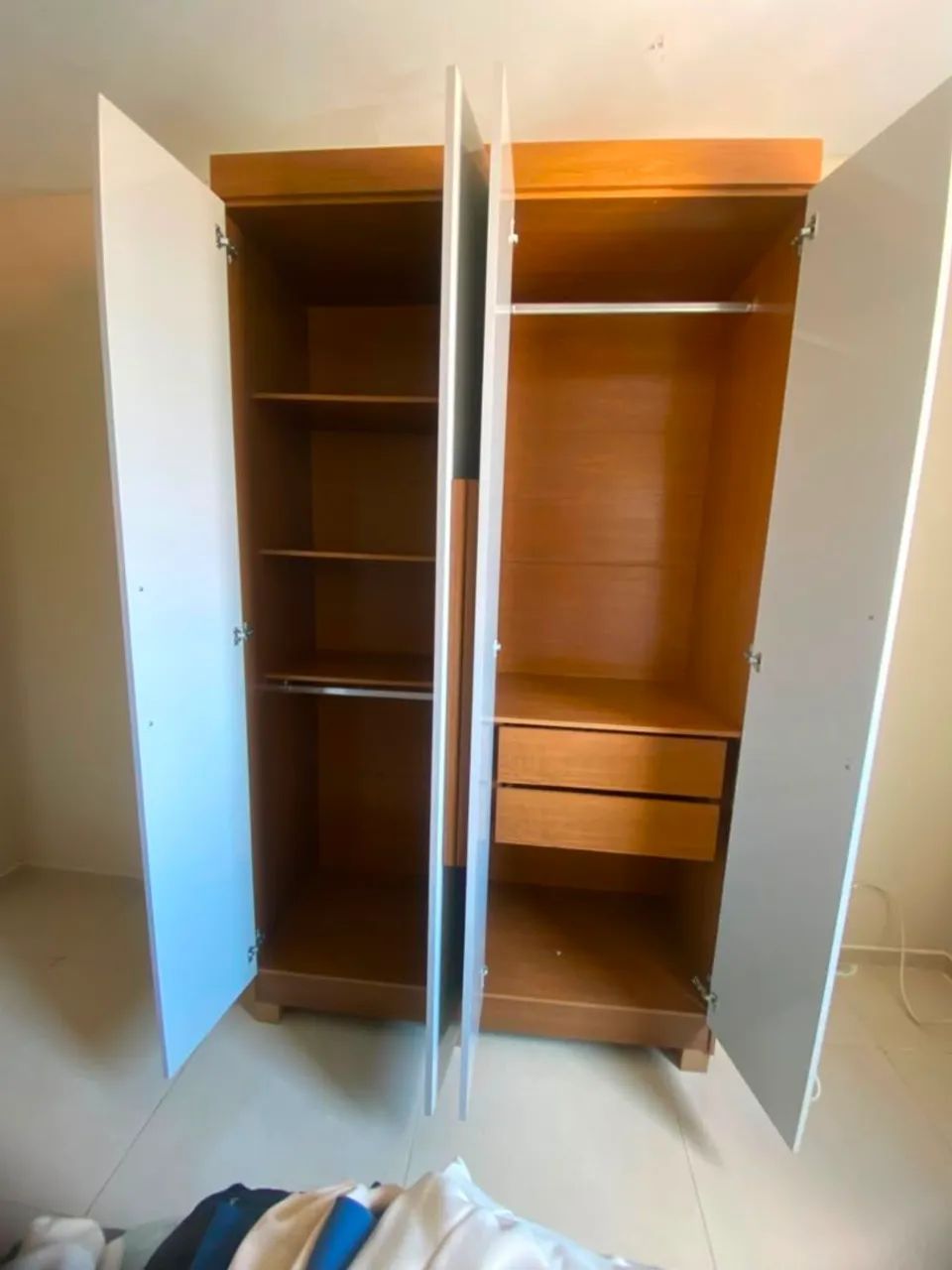 Guarda roupa solteiro 4 portas - Foto 3