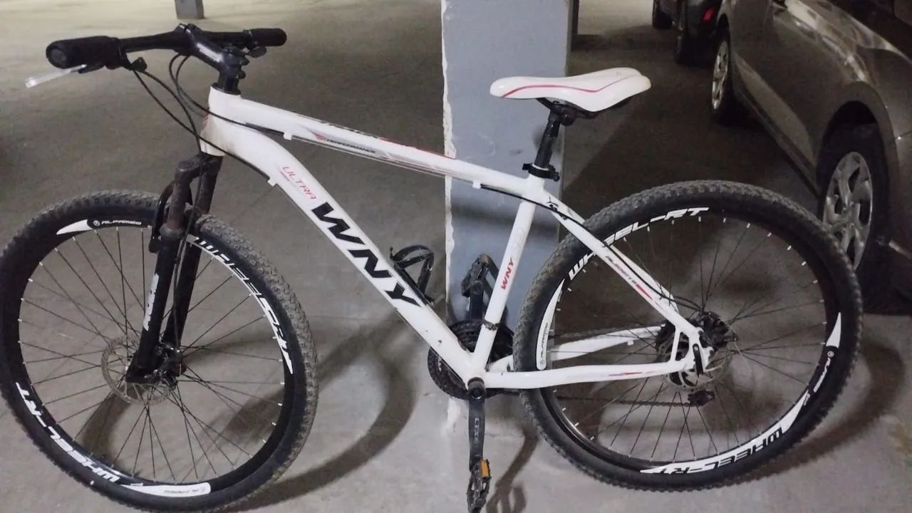 Bicicleta  - Foto 2