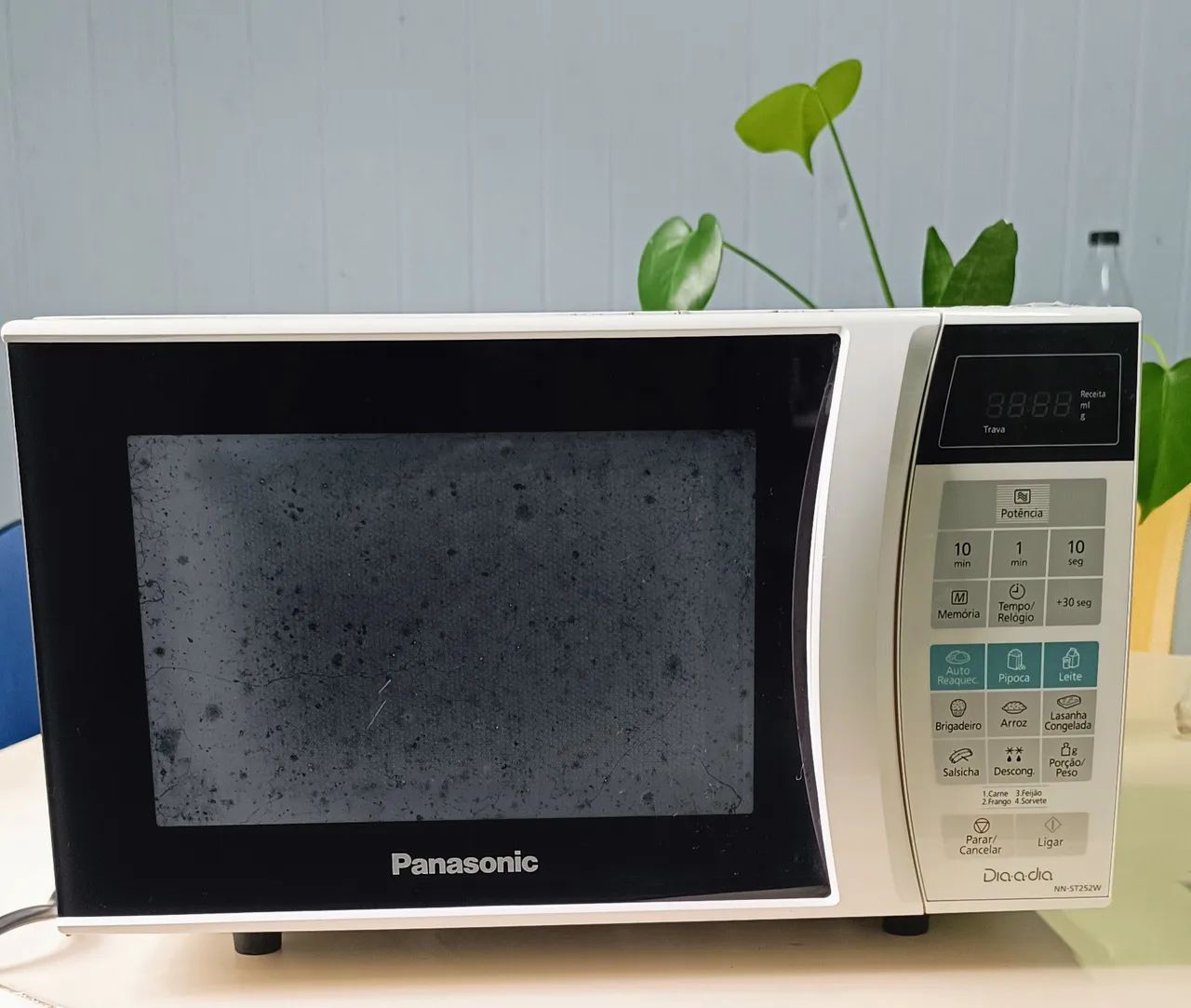 Micro-ondas Panasonic 