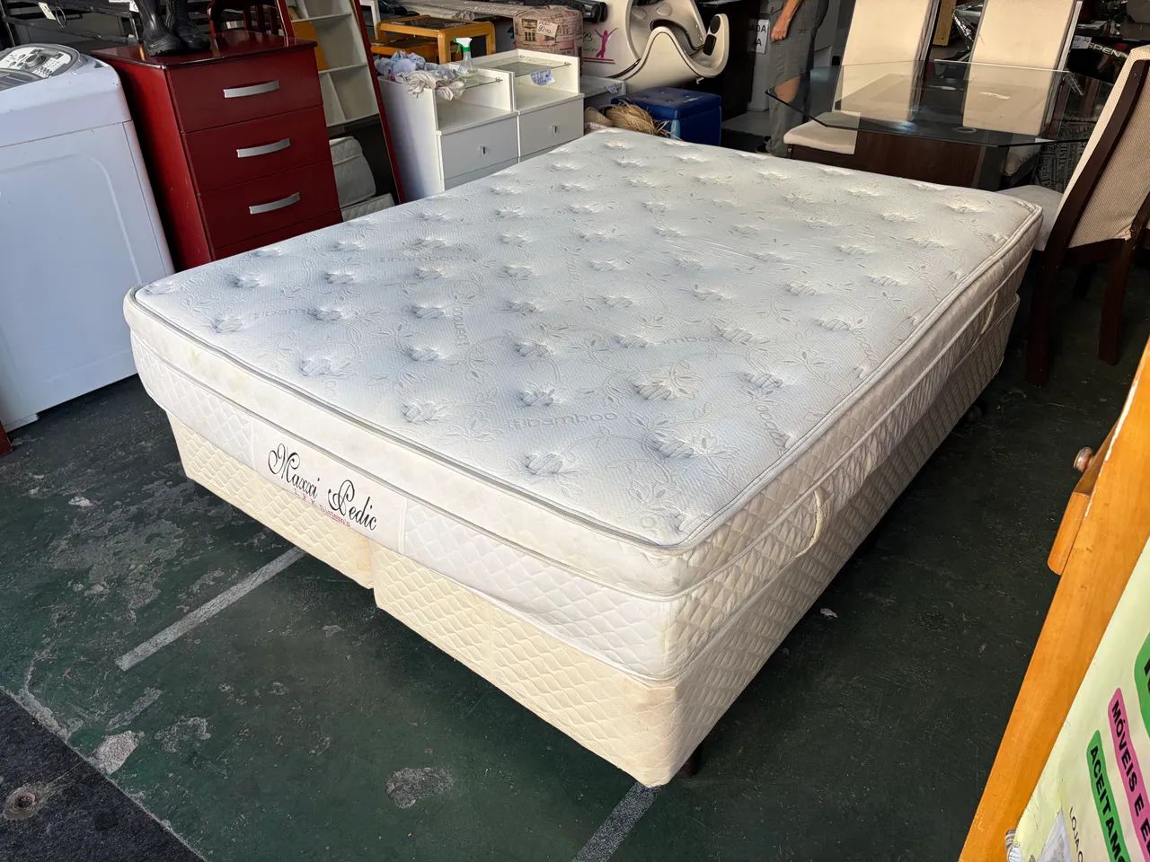 Colchao de casal queen size maxxi pedic - Foto 4