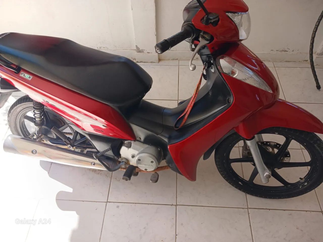 Honda Biz 125 EX 2012  - Foto 3