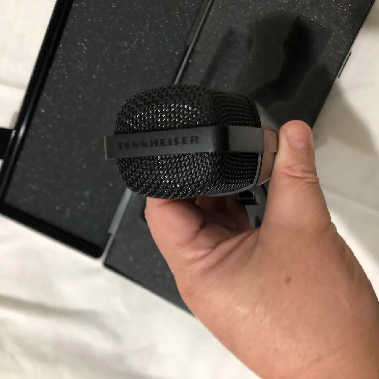 Microfone sennheiser MD 421 c/ estojo - Foto 2