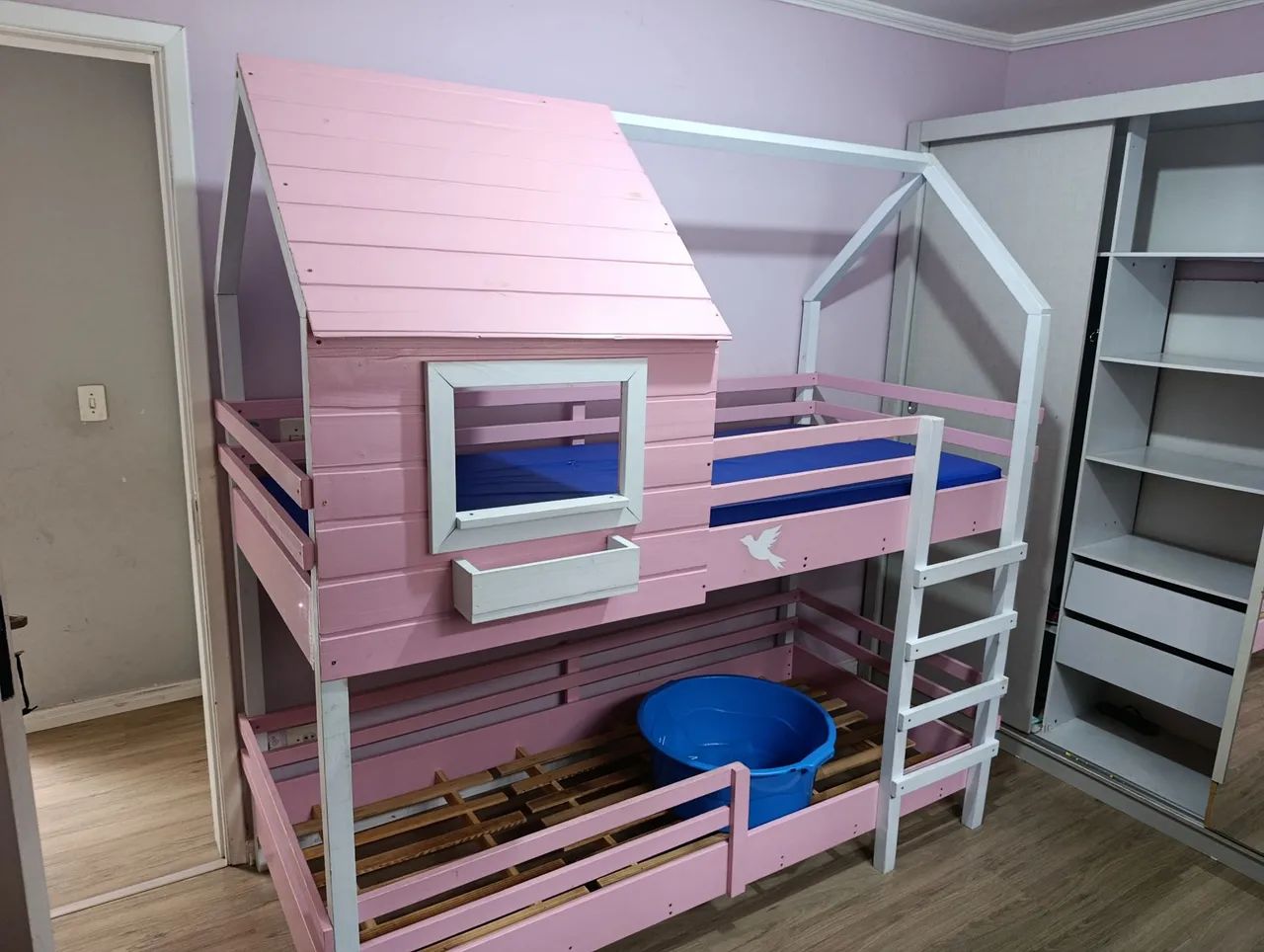 Cama beliche solteiro feminina 