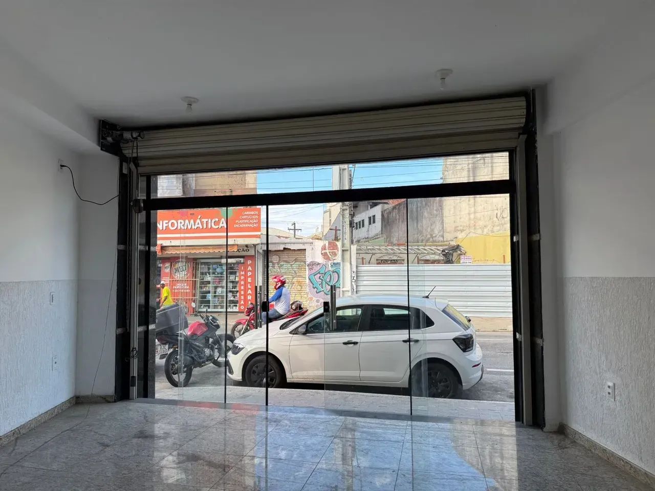 Salas e Loja Comercial para Locação  Estrutura Moderna e Excelente no Centro de Macaé - Foto 3