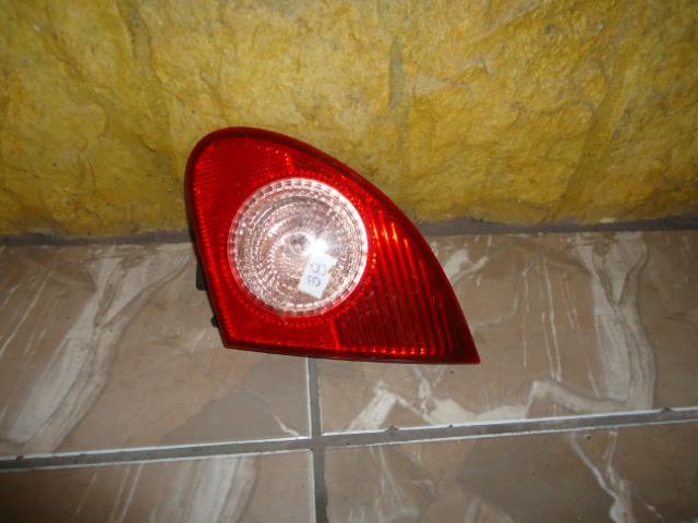 Lanterna traseira do toyota corola