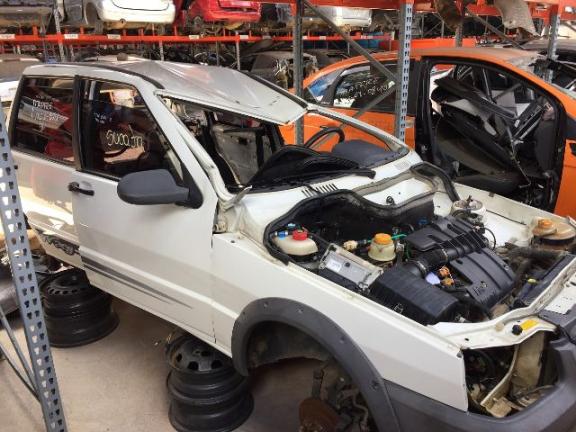 Peças usadas Fiat Uno Way 2011 2011 1.0 8v flex 66cv câmbio manual