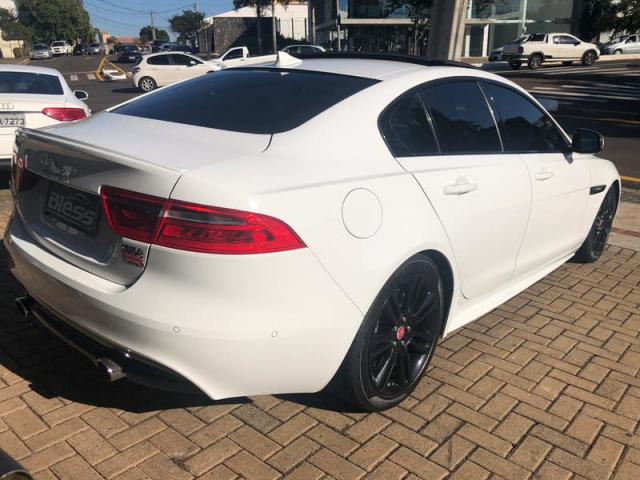 JAGUAR XE 2.0 Turbocharged R-Sport 240cv 2016 - Foto 5