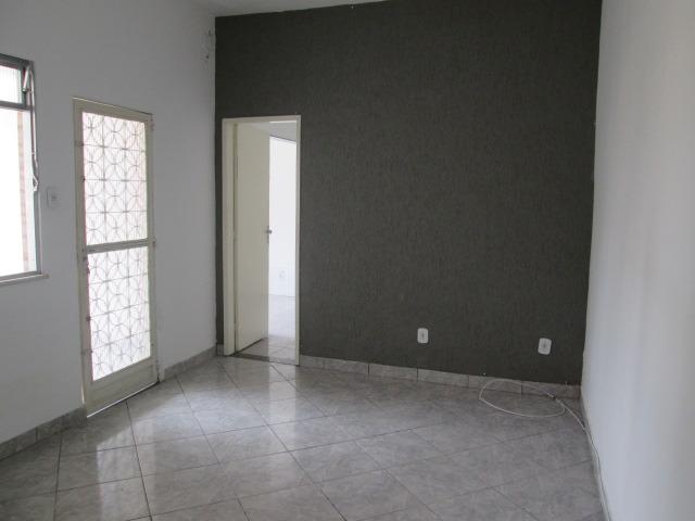 Ótima Casa Linear com 2 Quartos e Terraço em Guadalupe - Foto 6