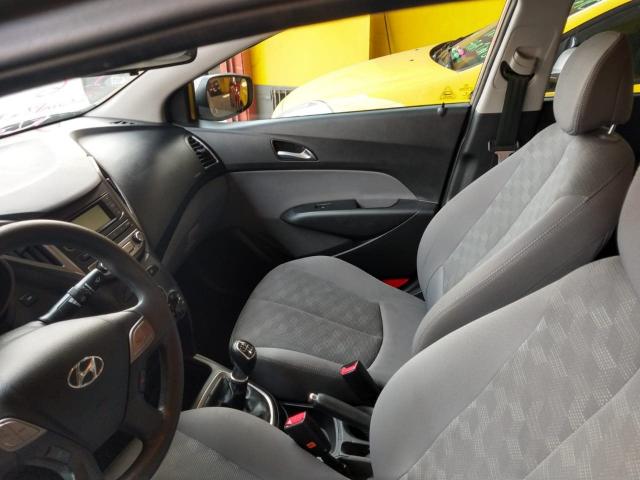 HB20 sedan 1.6 flex ano 2016 completo revisado lindo - Foto 4