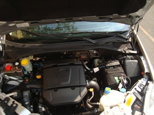 Fiat linea 1.8 absolute 16 v flex - Foto 11
