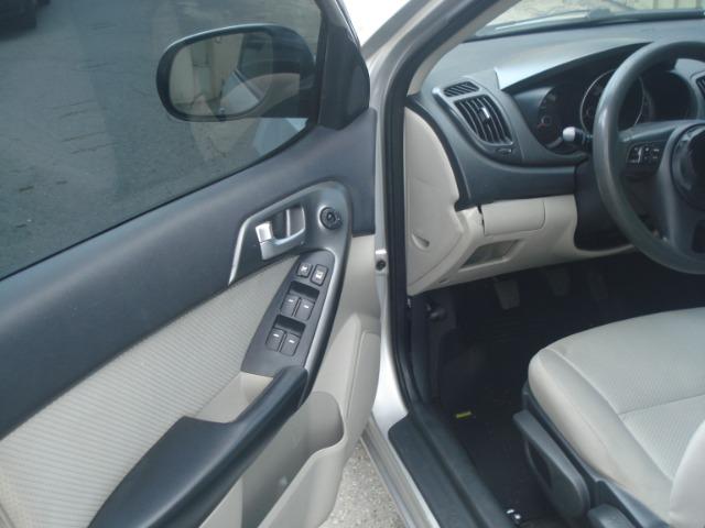 Kia Motors Cerato 2010/2011 - Foto 11
