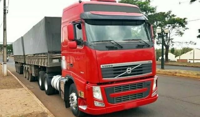 Volvo Fh540 2013 Engatado No Rodotrem 9Eixos
