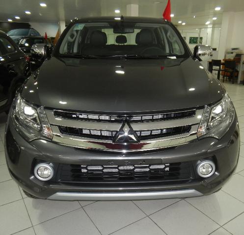 Mitsubishi L200 Triton Sport HPE-S Couro Xenon Conheça o Mit Facil e Desafio Casca Grossa - Foto 4