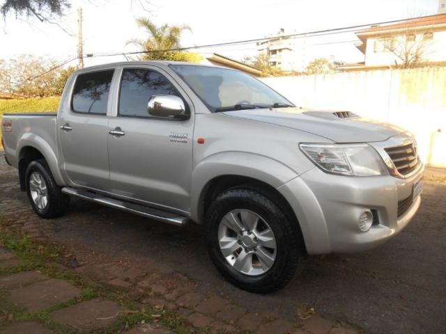Hilux 3.0 4x4 Manual Cab. Dupla - Foto 7