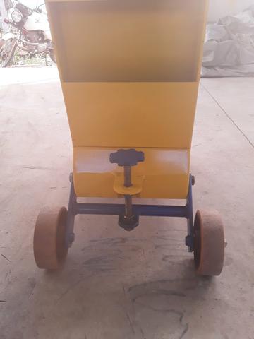 Máquina para polimento de pisos - Foto 2