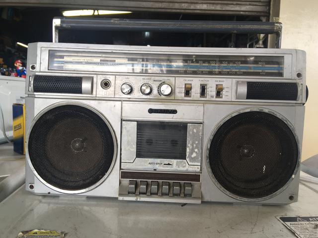 Boombox Sanyo M9830K