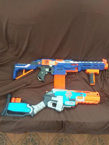 Nerf , 1 é 12 e a outra é uma rifle .