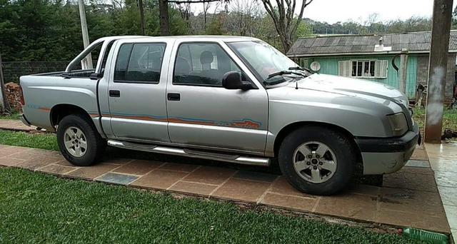 Camionete S10 sertões diesel 2005, 4x4 ,2.8 - Foto 3