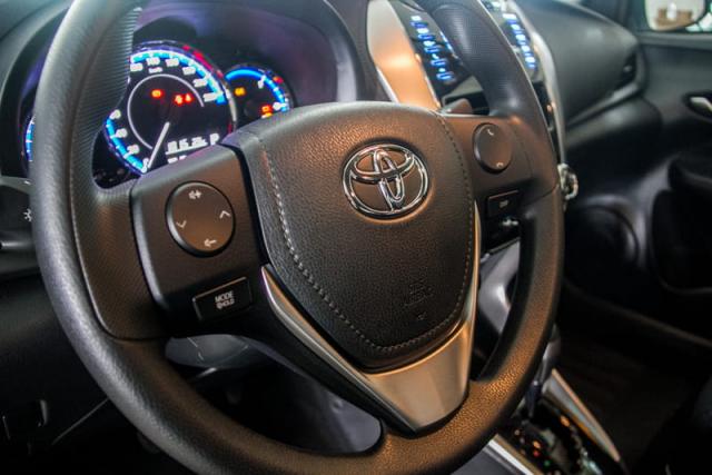 TOYOTA YARIS SEDAN XL AT 19/20 - Foto 17