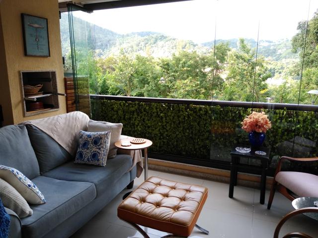 Apartamento La Villette super decorado e mobiliado. Oportunidade!!!