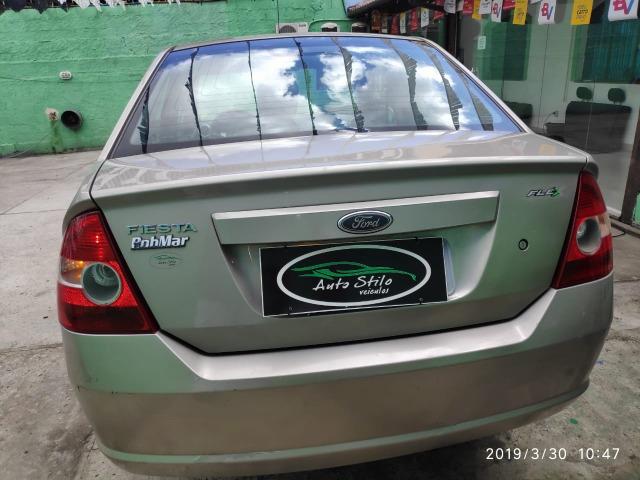 Ford Fiesta 1.0 2009 Sedan 4 portas Completíssimo Extremamente Novo - Foto 4