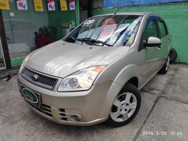 Ford Fiesta 1.0 2009 Sedan 4 portas Completíssimo Extremamente Novo - Foto 2