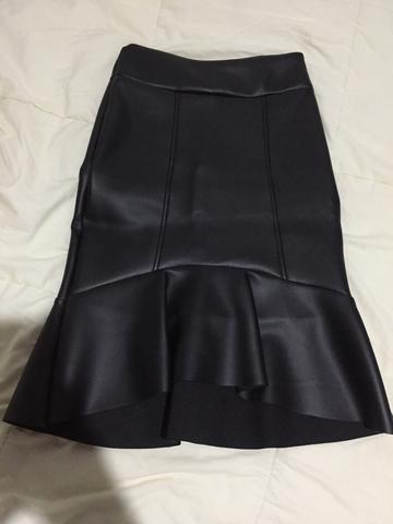 Vendo saia midi