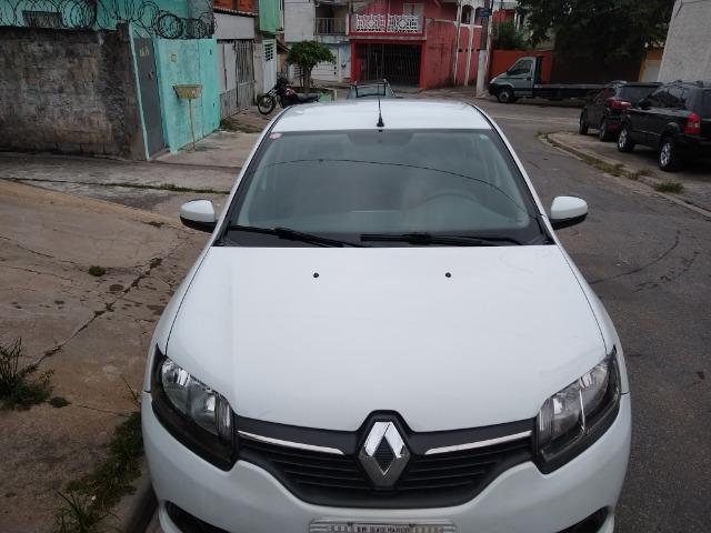 Logan R$12,500,00 + 36x848. Troco - Foto 5