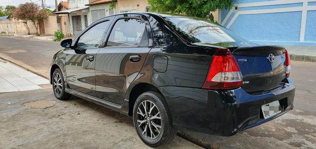 Etios 1.5 platinum automático 17/18 sedan - Foto 17