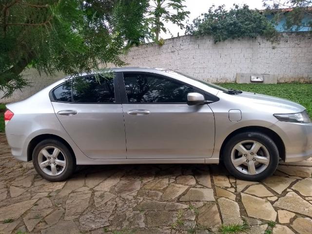 Automóvel