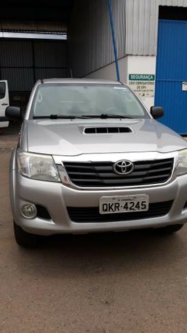 Toyota Hilux CD4x4 Std Diesel