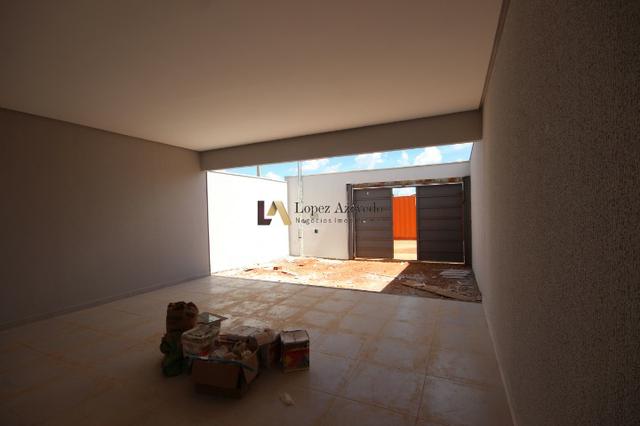 Casa 3/4, pé direito duplo porcelanato no Cerejeiras!! - Foto 3