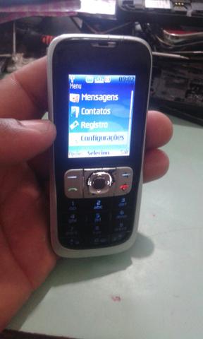 Vendo cel nokia 2630 , por 70.00