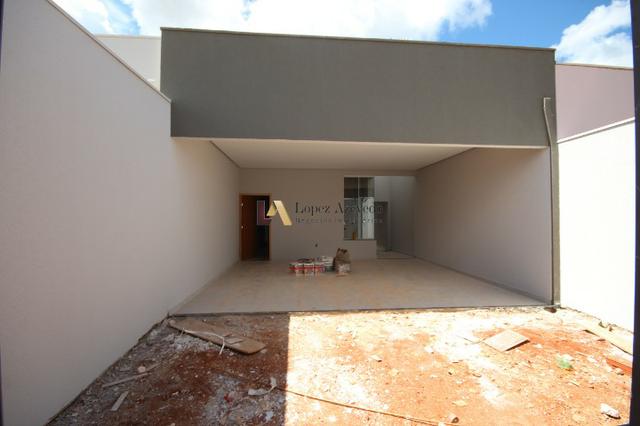 Casa 3/4, pé direito duplo porcelanato no Cerejeiras!! - Foto 2