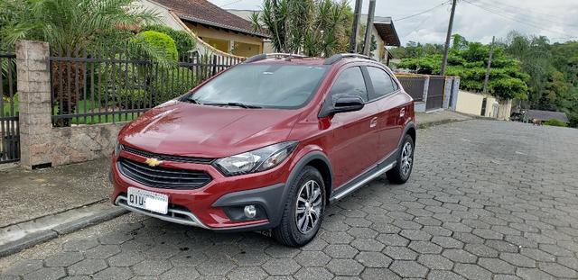 Onix active automático 2018