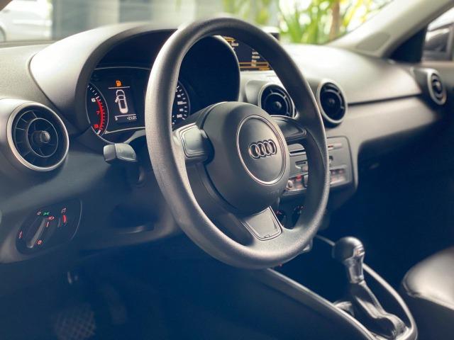 Audi A1 1.4 Tfsi Sportback Attraction 16V 122CV Gasolina 4P S-Tronic 2014 - Foto 4
