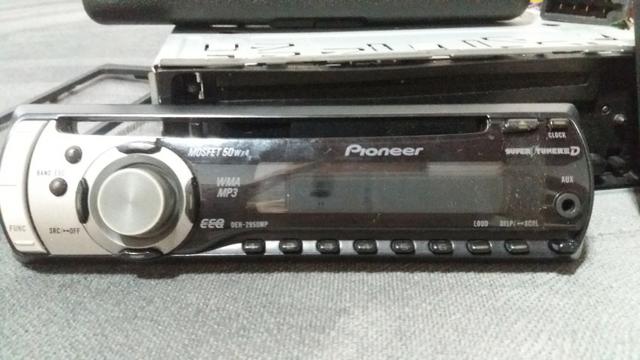 Toca CD Automotivo Pioneer - Semi Novo - Perfeito Estado de Conservação - Foto 4