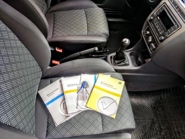 Spacefox trend 1.6 flex / gnv + completo + unico dono + ipva ok + bx km - Foto 17