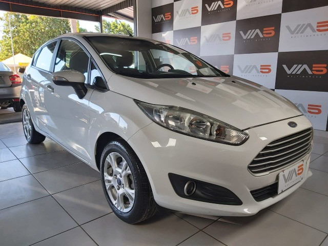 Ford Fiesta automático 2014/2015 - Foto 10