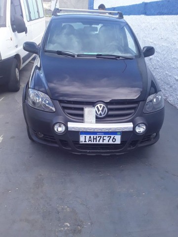 VENDE-SE CROSSFOX 2008/2009 COMPLETO, CONSERVADO CARRO DE PASSEIO.