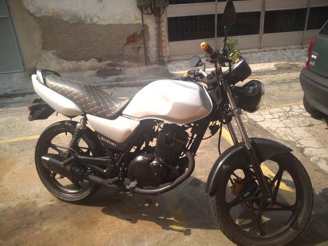 SUZUKI YES 2008