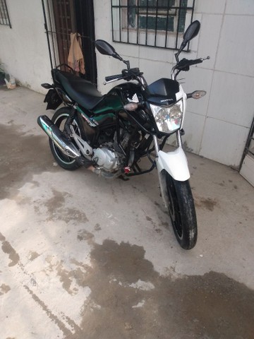 HONDA FAN 150 ANO 2015 TODA REVISADA ENTERSSADOS ZAP *