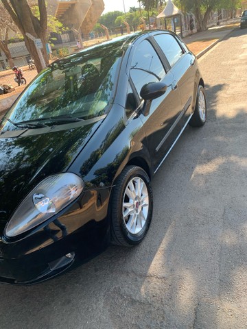 PUNTO ESSENCE 1.6 COMPLETO 11/12 *