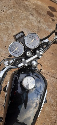 SUZUKI INTRUDER 2011