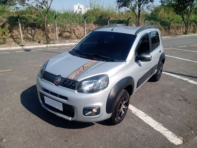 FIAT UNO WAY CELEBRATION 1.0 COMPLETO 2016