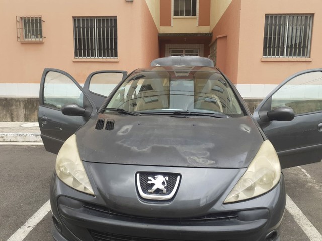 PEUGEOT 207 SEDAN