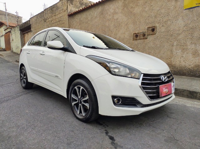 HYUNDAI HB20S 1.6 AUTOMÁTICO