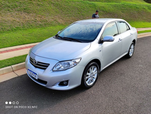 VENDO COROLLA SEG 2009